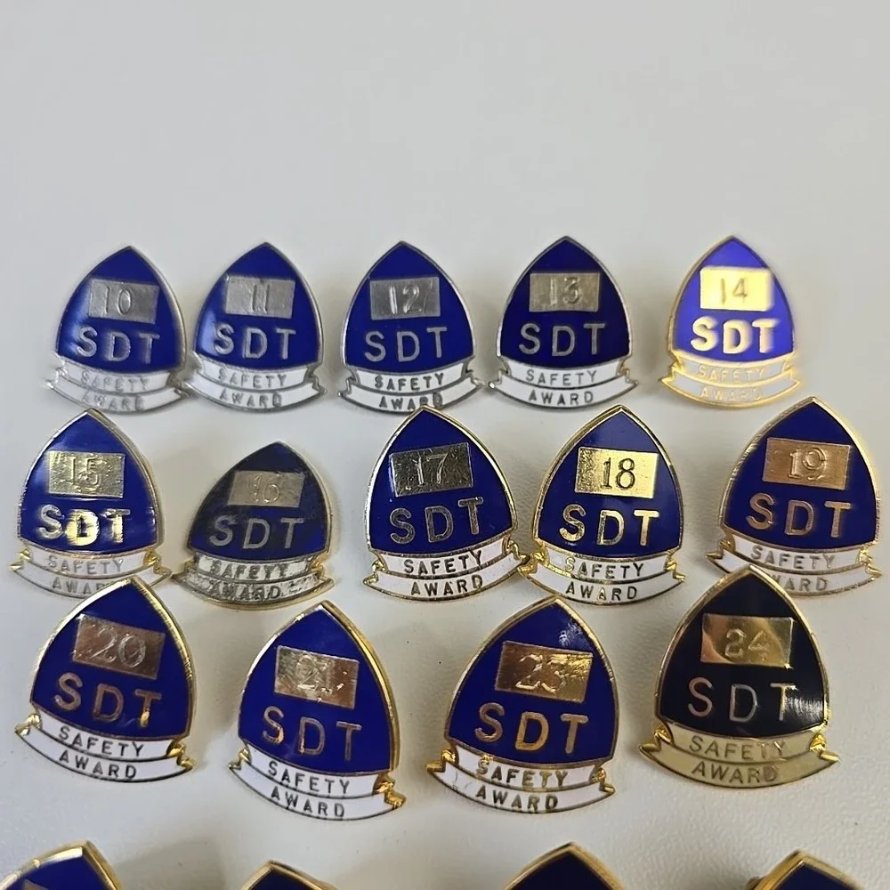 San Diego Transit Safety Award Pins Bundle‎ National Safety Council Driver Award
